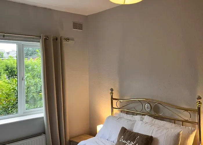 Two Bedrooms Apartment- Bec Chambers Ls Apartment *